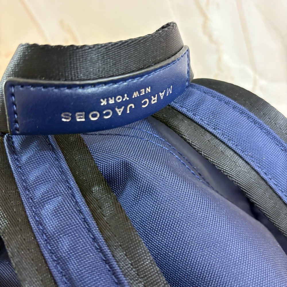 SOLD NEW Marc Jacobs Navy Mini Backpack - Picture 6 of 8